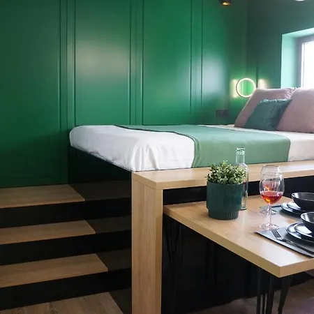 Sunnyside - Location *