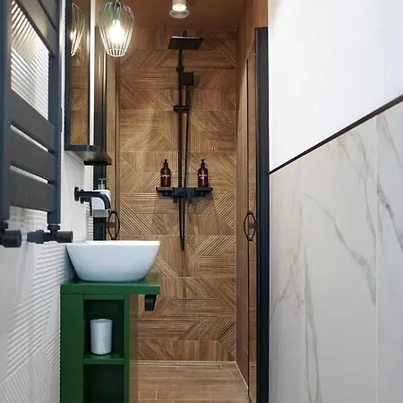 Sunnyside - Location Διαμέρισμα *